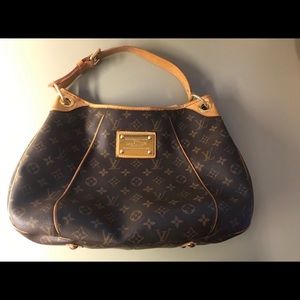 Authentic Louis Vuitton Galliera PM bag